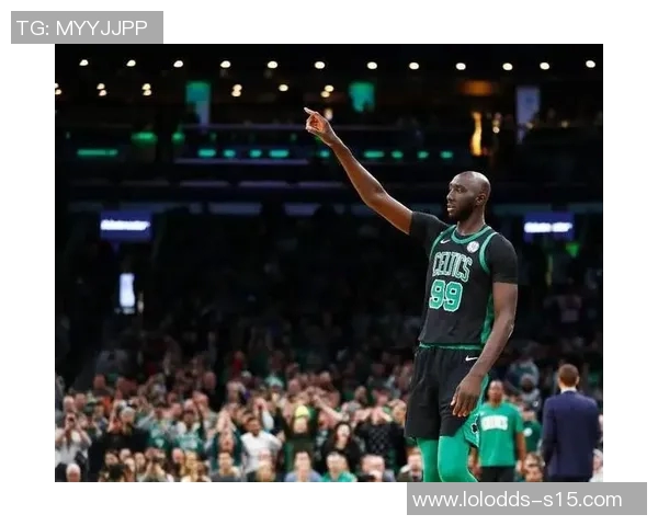 姚明与法尔的篮球传奇对决：从巨人之争看中美篮球的未来发展