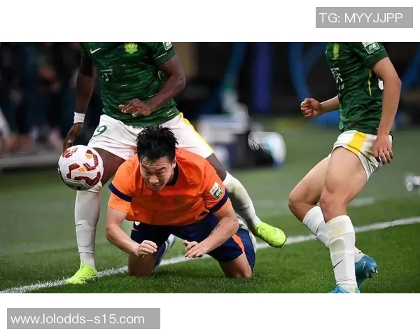 中超赛场惊现冷门那不勒斯逆转多特蒙德引发全场热议