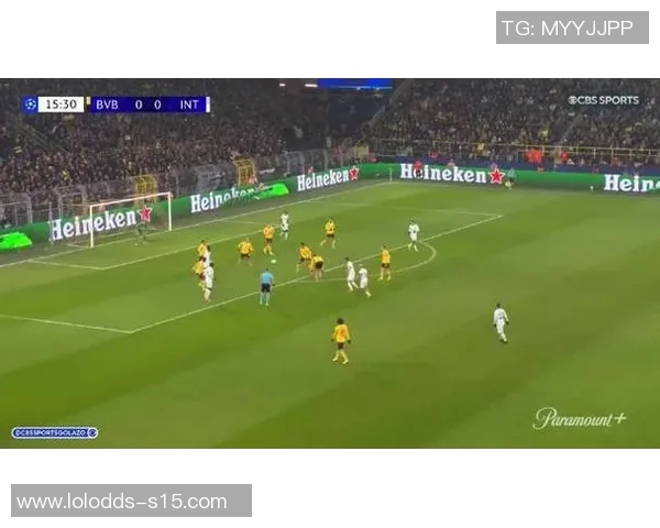 本菲卡大胜多特蒙德四球狂潮绝杀瞬间点燃全场热情与转会传闻交织