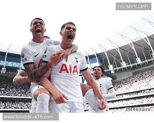 意甲激战热刺逆转AC米兰四比三神奇扑救引发全场狂欢与十大精彩进球回顾 意甲激战热刺逆转AC米兰四比三神奇扑救引发全场狂欢与十大精彩进球回顾