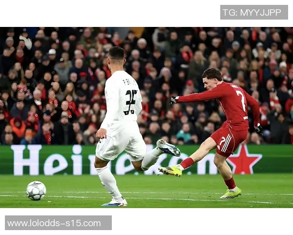 本菲卡逆转里昂5-0大胜全场沸腾十大精彩进球回顾