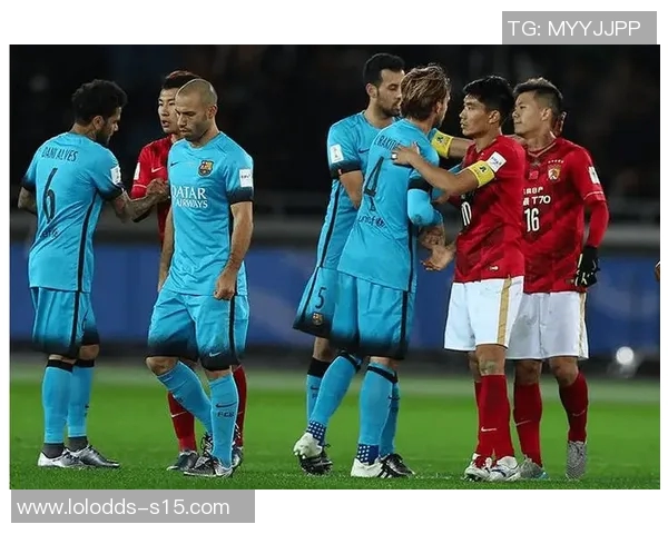 中超精彩对决巴萨与AC米兰战成平局引发全场热烈反响