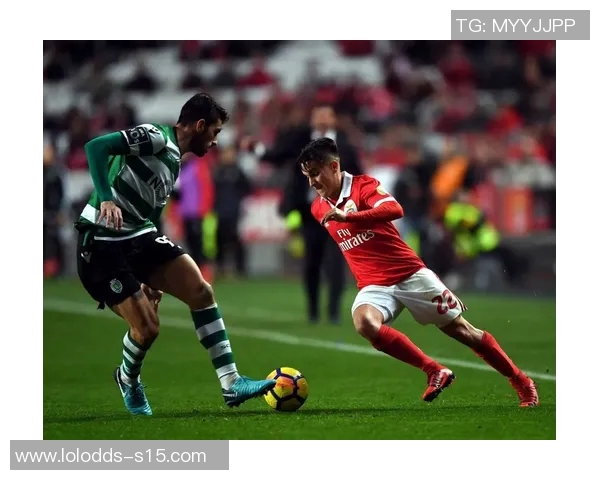 本菲卡狂胜那不勒斯5-1神扑瞬间成比赛转折点引发热议